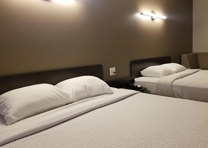 Joys Inn Innisfail, Ab