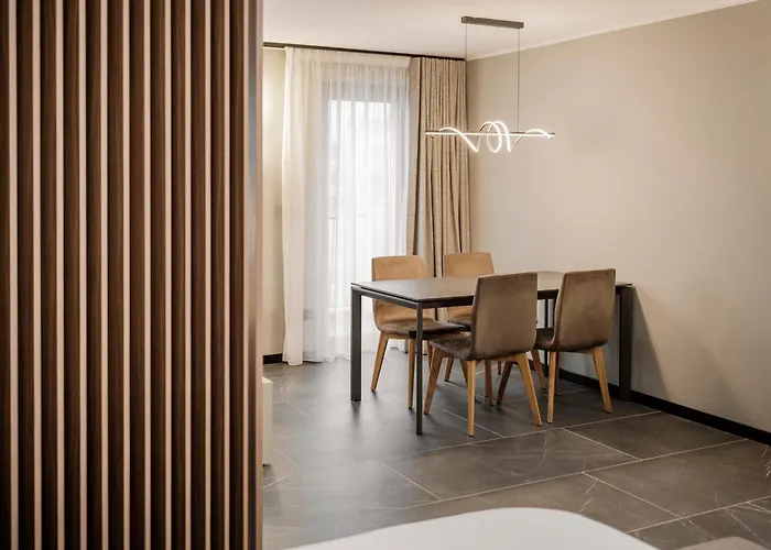 Isabella Suites