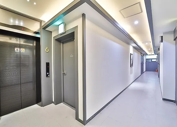 Hotel Lion