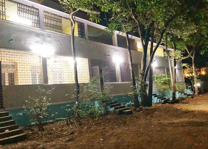 The Imperial Heritage II 2 Minutes From Station And Market II Deluxe Ac Rooms II