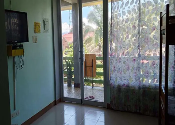 Awel Seashore Inn Baler