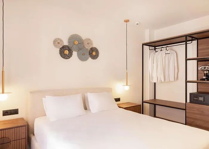 Aeolis Hotel