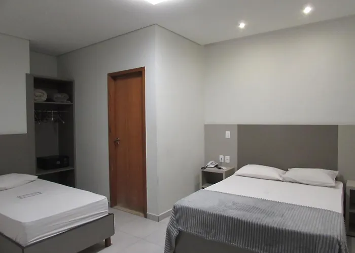 Hotel Urbis a 10 minutos Rua 25 de Março, Brás,Bom Retiro,a 2 minutos do Mirante Sampa Sky