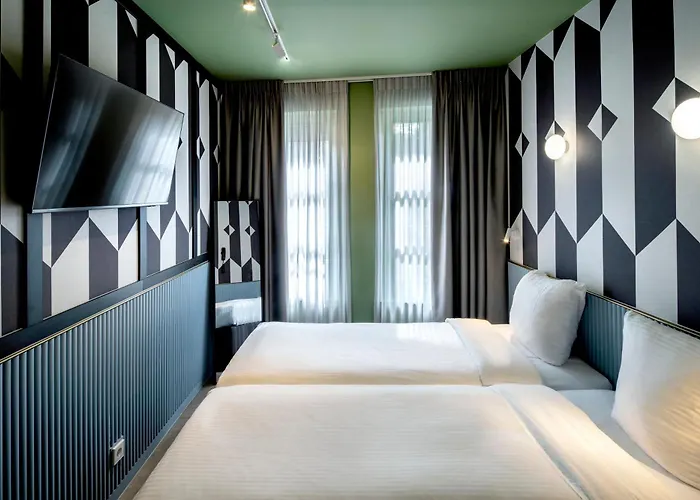 Tourist Inn Hotel Amsterdam