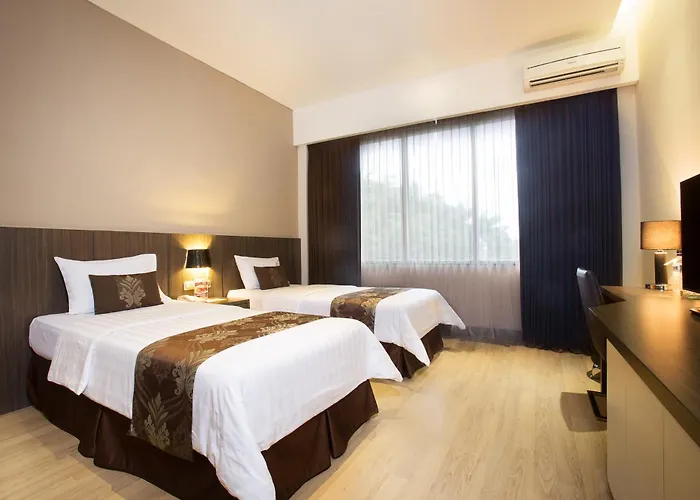 Grand Kecubung Hotel