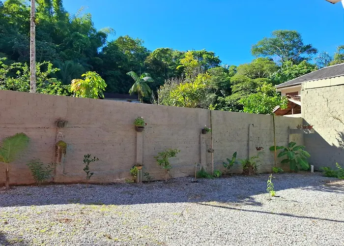 Refúgio Natural com Praia Paradisíaca a 300m