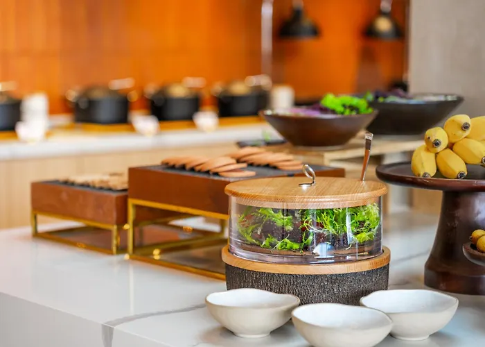 Atour Hotel Xichang Qionghai Wetland Park Aerospace Avenue
