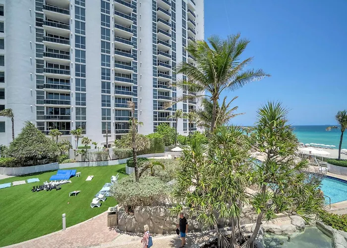 9Th Floor Suite At Trump Int Resort Sunny Isles