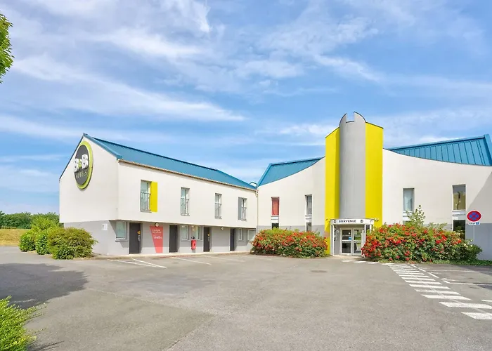 B&B Hotel Saint-Witz