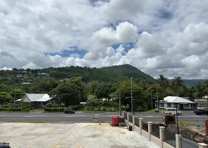 Taufusi Hotel