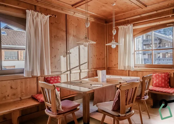 Hotiday Room Collection - Campitello