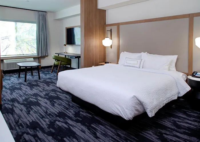 Fairfield Inn & Suites By Marriott Allentown West