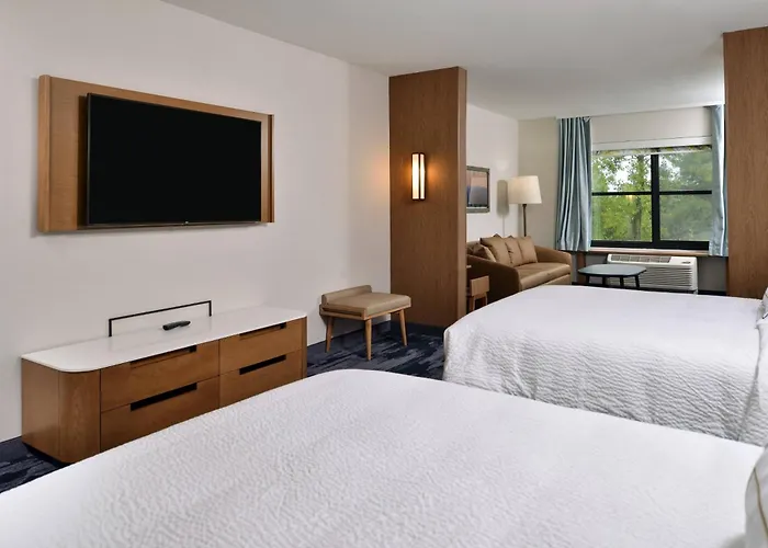 Fairfield Inn & Suites By Marriott Canton