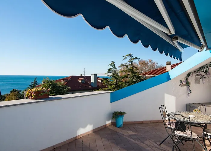 La Mansarda Delle Meraviglie B&B Superior