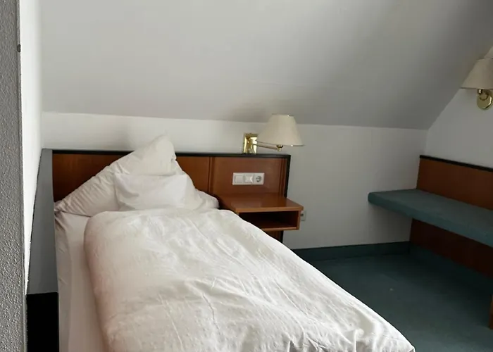 St Hotel