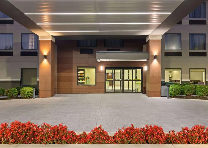 La Quinta By Wyndham Snellville - Stone Mountain