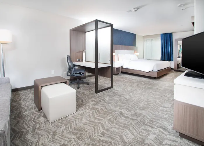 Springhill Suites By Marriott Fayetteville Fort Bragg