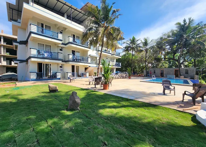 Beach Bliss Apartment Hotel - 7 Minutes Walk To Beach