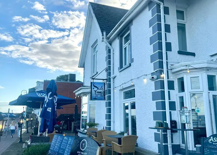 Sid'S Restaurant And Bar With Rooms