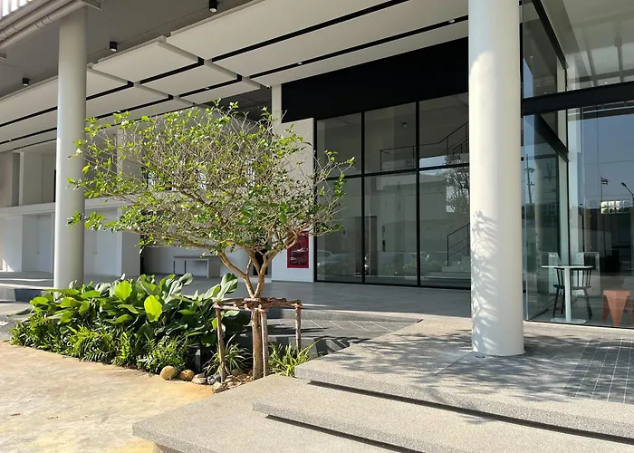Hatyai Midtown Hotel