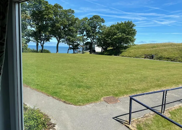 Headlands Hotel