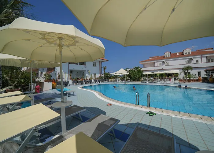 Hotel Damanse