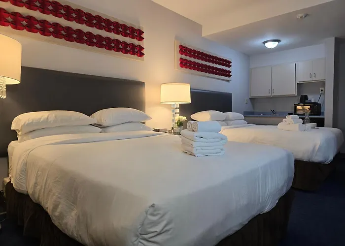 Illini Inn & Suites