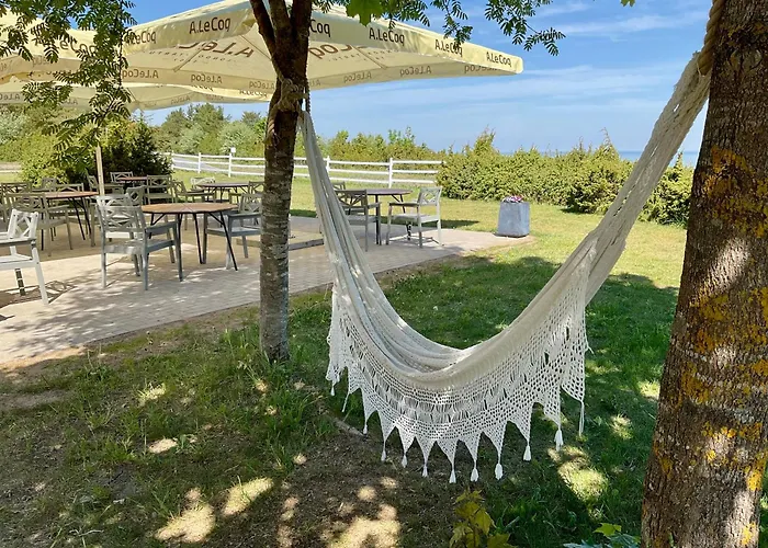 Kliff Butiik Majutus & Restoran