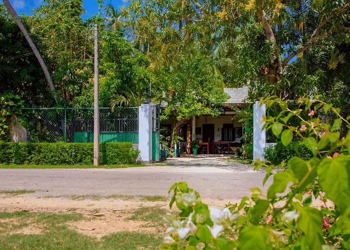 New Cormorant Lake Resort & Yala Safari Place