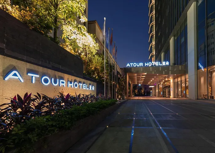 Atour Hotel Zhongshan Ancient Town Huayi Plaza