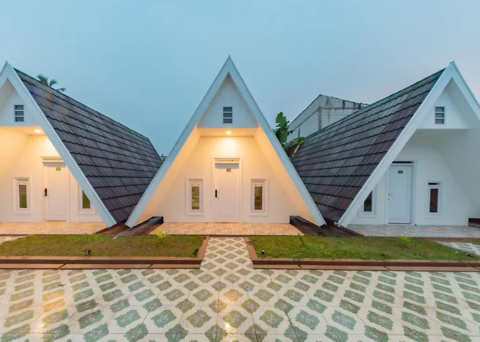 Reddoorz Syariah Plus Near Sukabumi Station