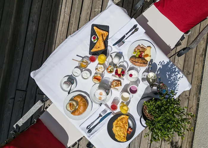 Swiss Alpine Hotel Allalin