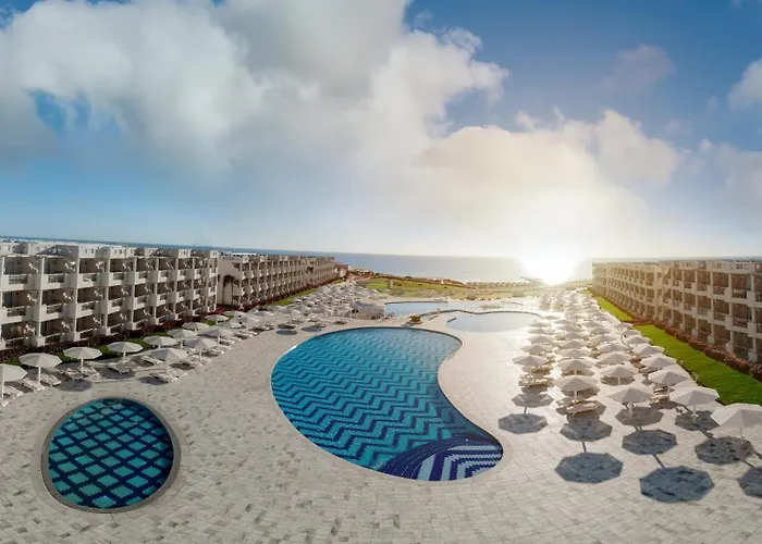 Sirena Beach Resort&Spa