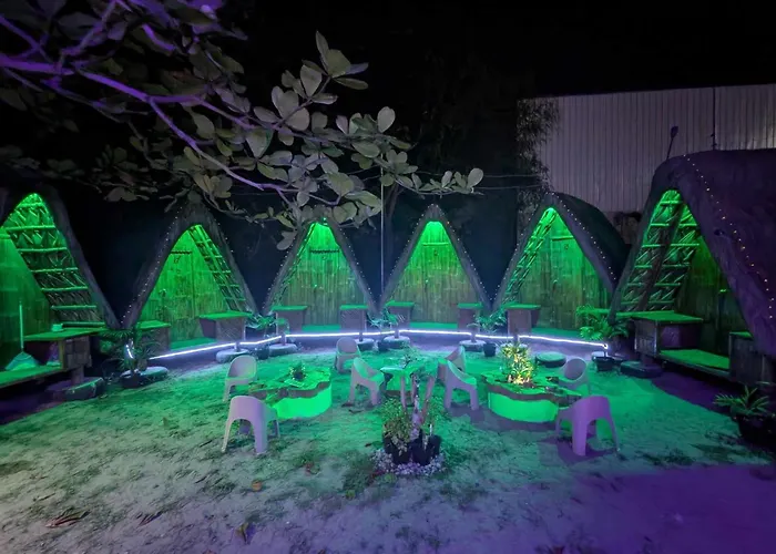 Glowbu Kabins