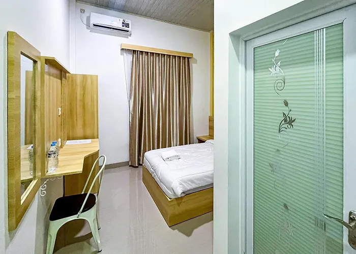 Reddoorz Plus At Krishna Homestay Kupang
