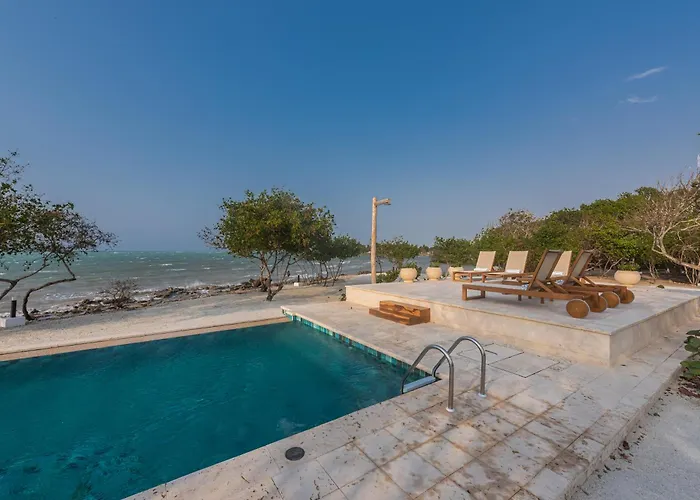 Acasi Rustic Beach