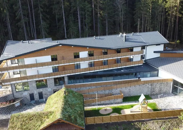 Spa&Wellness Hotel Fitak****