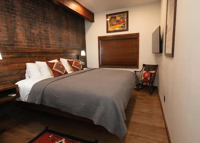The Frenchman Suites