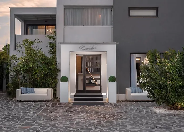 Chevalier Lifestyle Boutique Hotel Adults Only & Open-Minded Couples