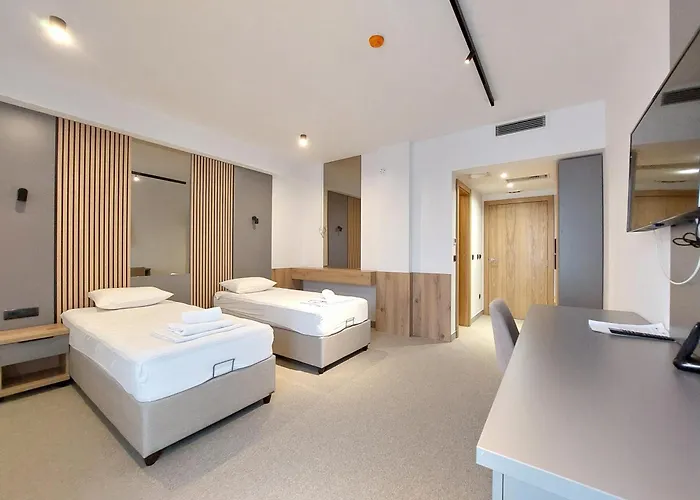 Hotel Almanas