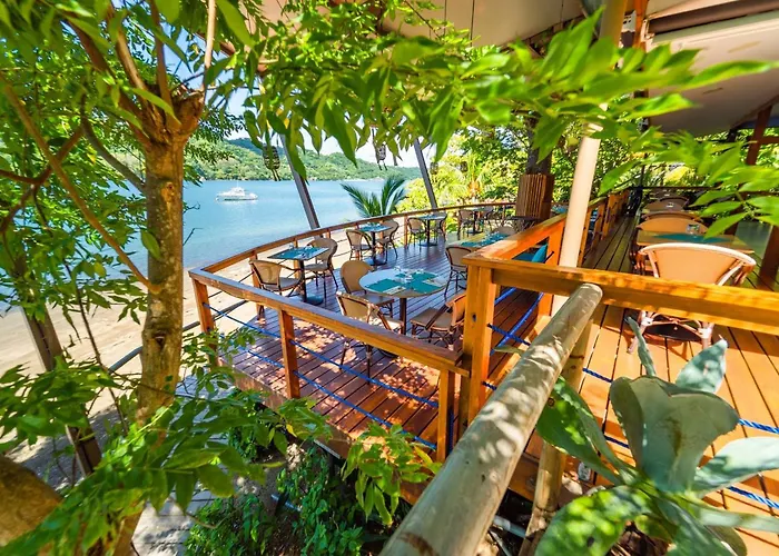 Isla Chiquita Glamping Hotel