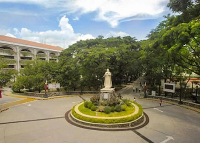 Reddoorz At Vcloud Hills Near De La Salle Dasmarinas Cavite
