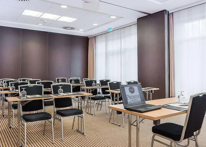 Hotel Regensburg Operated By Beepartment
