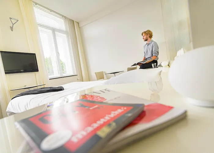Teaching Hotel