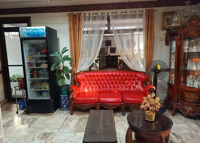 Hotel Elinas And Restaurant
