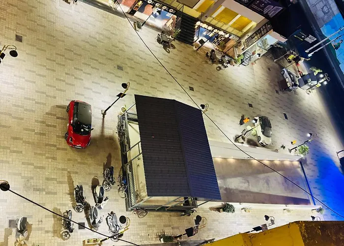 Hotel Lycoris Zirakpur Chandigarh !! Large Parking Space ! Luxury Rooms ! Ambala Chandigarh Highway