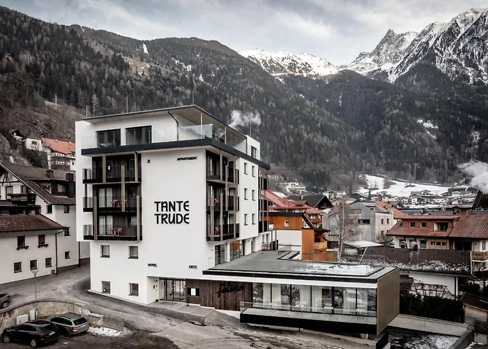 Aparthotel Tante Trude - Rooms&Apartments, Ötz
