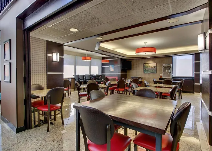 Heritage Inn Suites Houston Sugar Land, Trademark By Wyndham