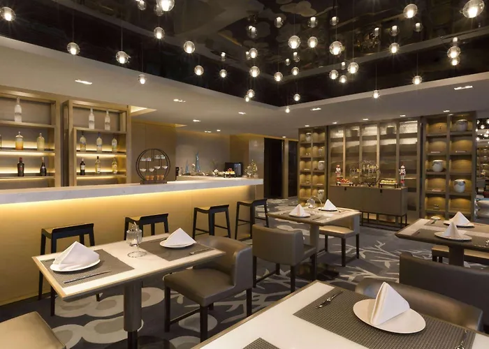 Wyndham Jinjiang Hotel