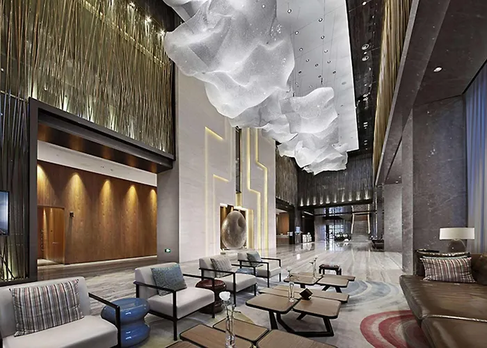 Wyndham Jinjiang Hotel